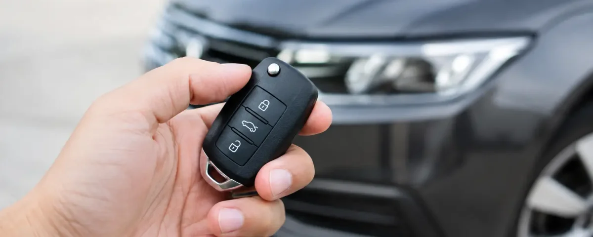 Cómo identificar frecuencia del mando coche